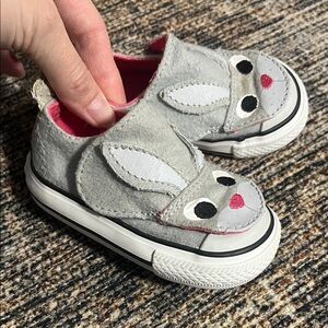 Converse Baby Bunny Kids Velcro Shoes